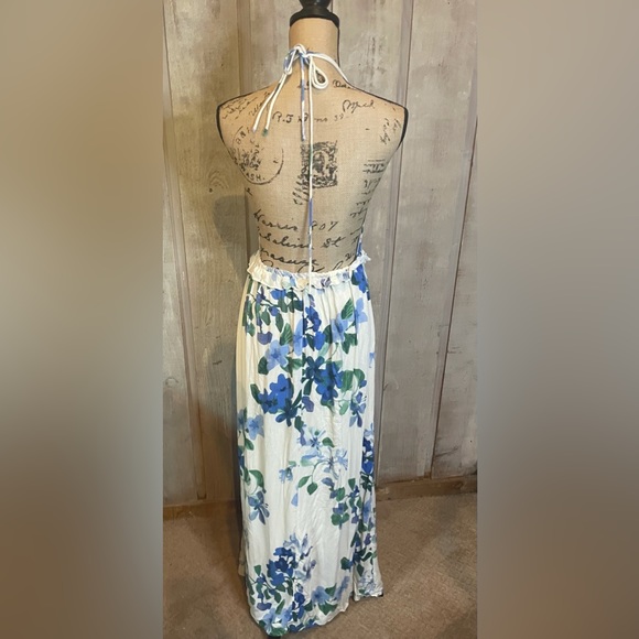 Sexy and sweet Love Stitch Floral Halter Maxi Dress Size Small - Picture 9 of 9